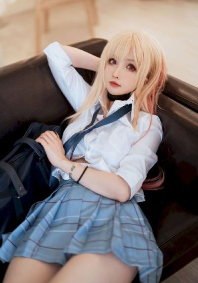 女教师hd中字版高清费看