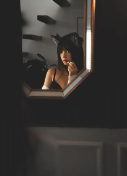 家有蛇仙美貌妻