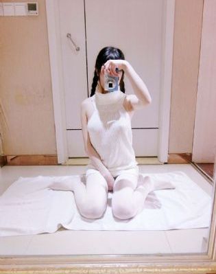 秦霄贤